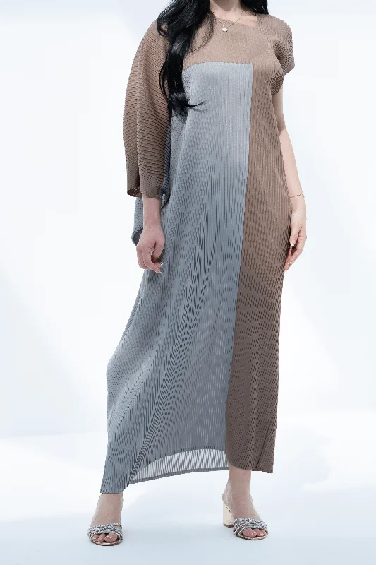 Beige (10) with Light Grey (02)
