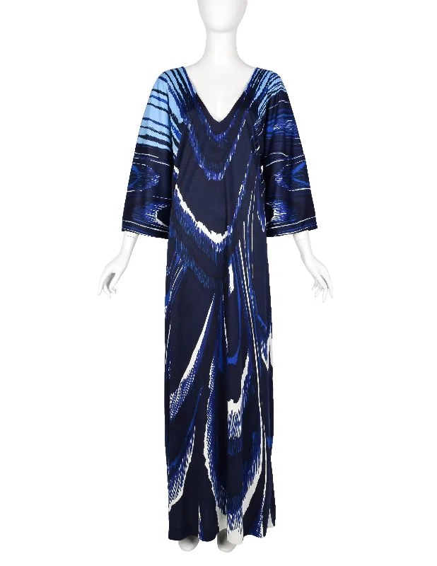 Roberta di Camerino Vintage 1978 Blue Feather Print Trompe L'oeil Maxi Dress Cozy Knit Maxi Dress Roberta di Camerino Vintage 1978 Blue Feather Print Trompe L'oeil Maxi Dress Cozy Knit Maxi Dress