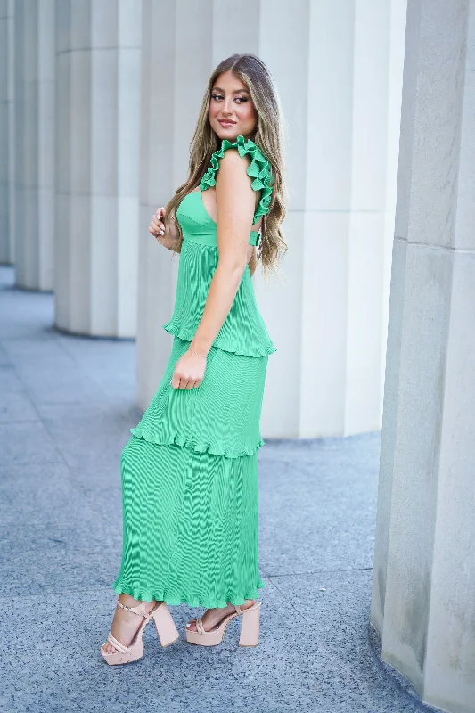 Tabi Pleated Scoop Back Maxi Dress - Green - FINAL SALE Fashionable High-Waist Maxi Dress Tabi Pleated Scoop Back Maxi Dress - Green - FINAL SALE Fashionable High-Waist Maxi Dress