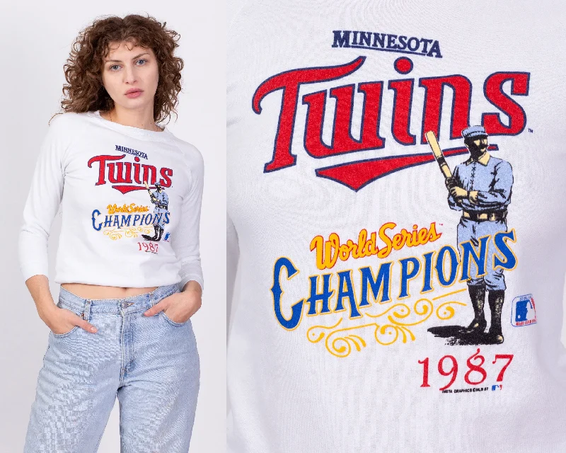 1987 Minnesota Twins World Series Sweatshirt - Petite Extra Small Hoodie with Hem Ribbing Snug Secure 1987 Minnesota Twins World Series Sweatshirt - Petite Extra Small Hoodie with Hem Ribbing Snug Secure