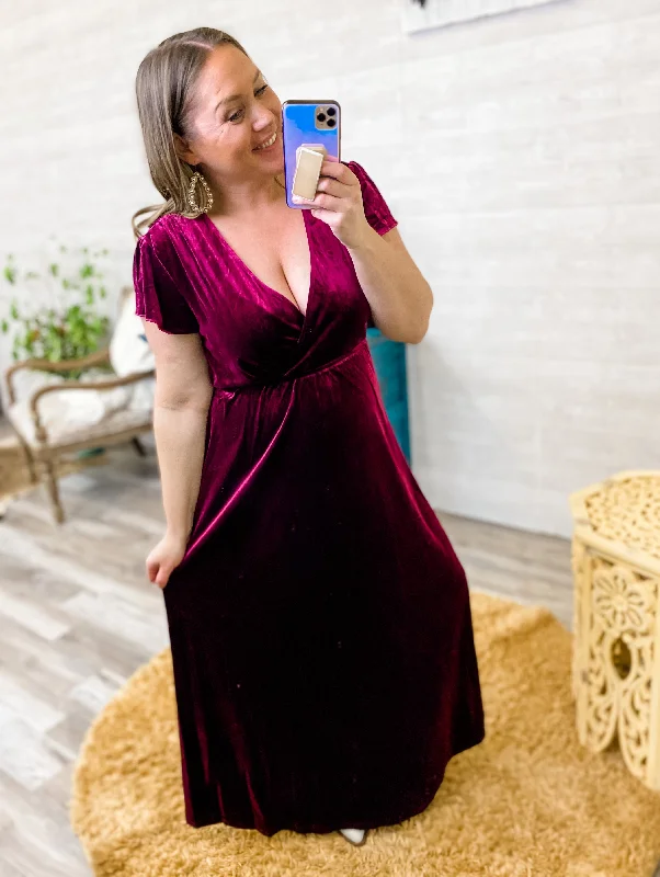 Noel - Burgundy Velvet Maxi Dress Comfortable Bohemian Maxi Dress