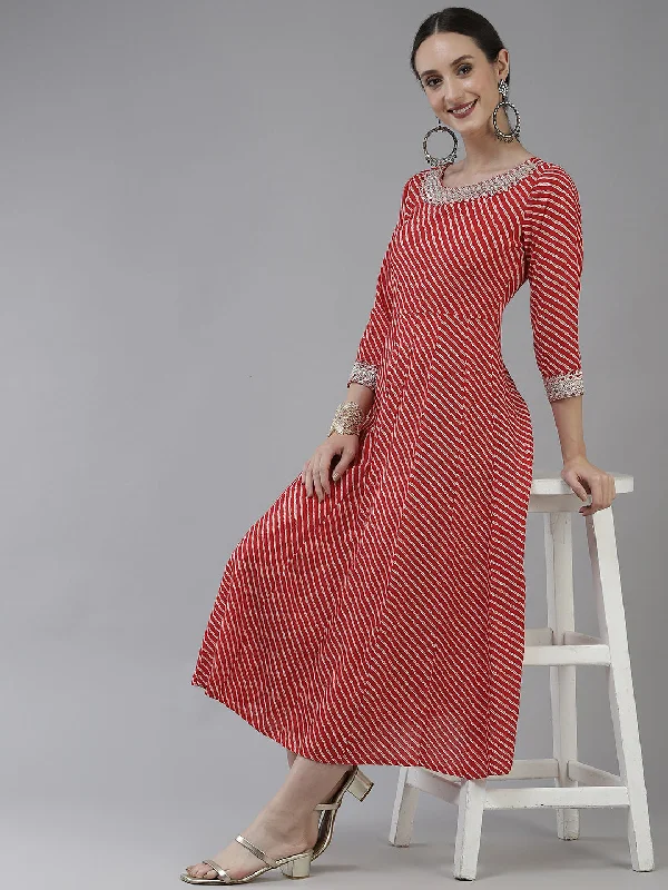 Red Ethnic A-Line Maxi Dress Comfortable Maxi Dress with Sleeves